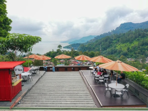 Hotel Niagara Parapat