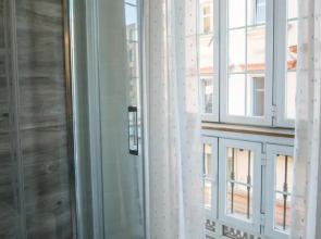 The Lights City Rooms