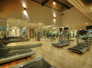 LVZZ Hotel - Boutique Class