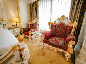 Nanyang King's Gate Hotel - Free Shuttle Service to Canton Fair