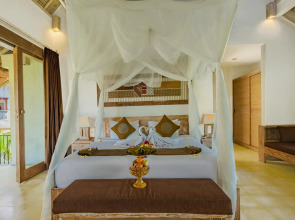 Отель The Kanjeng Resort Ubud