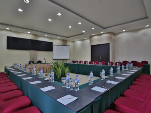 The Jayakarta Suite Komodo Flores