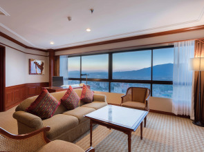 Centara Riverside Hotel Chiang Mai