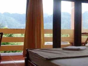 Popular View Guesthouse