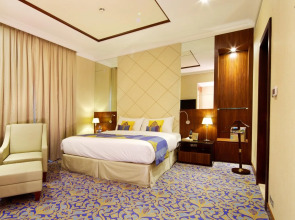 Raviz Center Point Hotel