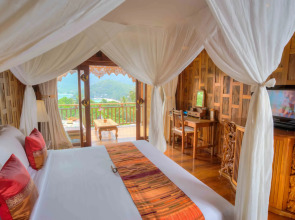 Курортный отель Santhiya Koh Phangan Resort & Spa