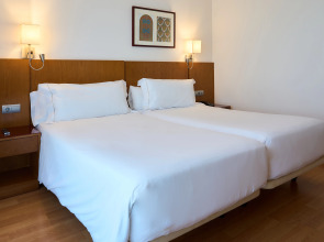 Senator Granada Hotel