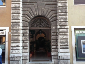 St. Peter' Six Rooms & Suites