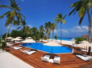 Safari Island Resort