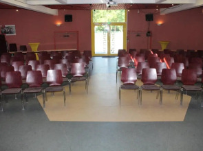 Auberge De Jeunesse Strasbourg - 2 Rives