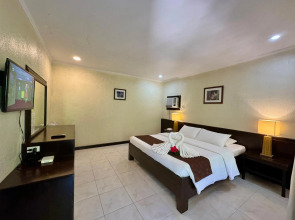 Casa Pilar Beach Resort