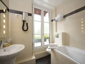 Hotel Eiffel Kennedy