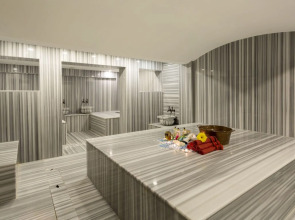 Wise Hotel & SPA - Adult Only