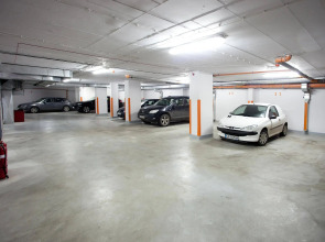 Rosslyn Thracia Hotel