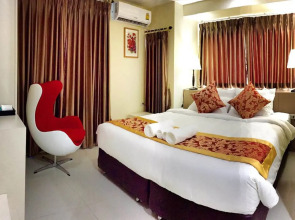 Top High Airport Link Hotel