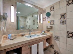 Отель Pirate's Beach Club - Ultra All Inclusive