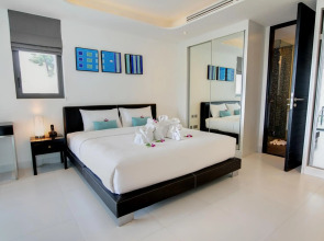 Absolute Twin Sands Resort & Spa