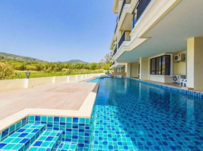 The Lago Apartments by Tropiclook