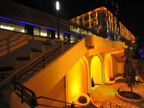 Celik Palace Hotel Convention Center & Thermal SPA