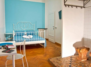 B&B I Am Here Central Station