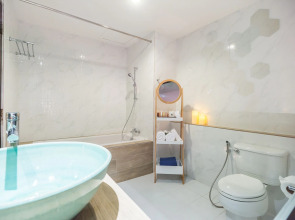 Khaolak Emerald Beach Resort and Spa