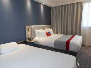 Holiday Inn Express Paris - Velizy by IHG