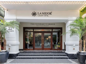 Hanoi La Mejor Hotel & Sky Bar