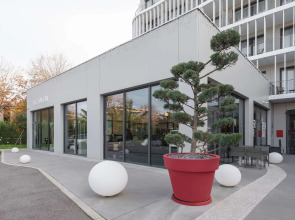 Kyriad Lyon Ouest - Limonest