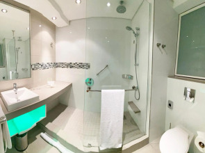 Holiday Inn Mauritius Mon Tresor by IHG