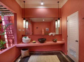 PinkCoco Uluwatu - Constant Surprises & for Cool Adults Only