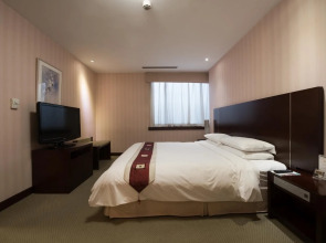 Regal Shanghai East Asia Hotel