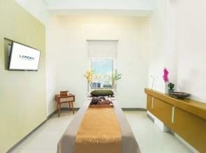 Lamora Kota Lama Surabaya