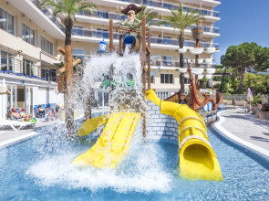 Hotel Serhs Oasis Park