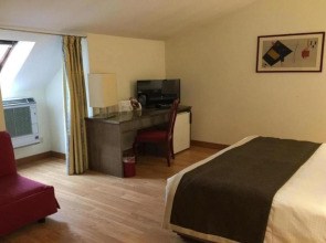 Отель Romana Residence