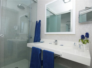 Servatur Puerto Azul