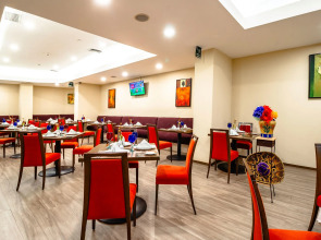 Отель Camino Real Aeropuerto Mexico