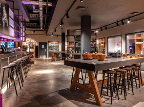 MOXY London Heathrow Airport