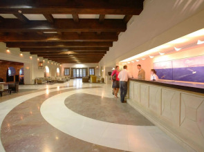 Apollonia Resort & Spa