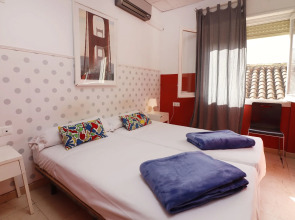 Feel Hostels City Center