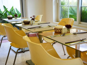 Vaia Hoi An Boutique Hotel