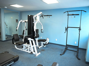 Ramada by Wyndham North Bergen