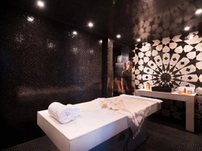 Sofitel Casablanca Tour blanche