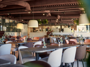 Corendon Amsterdam Schiphol Airport, a Tribute Portfolio Hotel