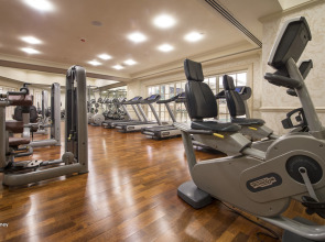 Hong Kong Disneyland Hotel