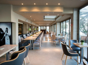 Golden Star City Resort