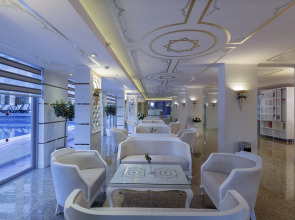 Alaiye Kleopatra Hotel