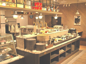 Hotel The Knot Yokohama