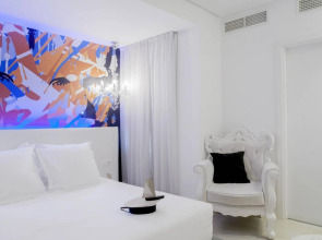 Отель DormirDcine Madrid