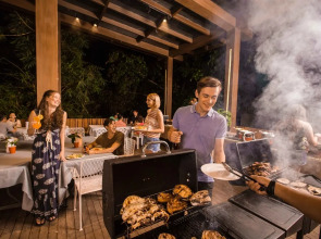 Spin Designer Hostel