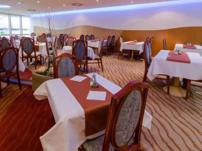 Cosmopolitan Bobycentrum